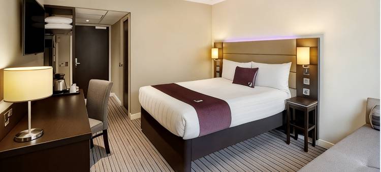 沃特福德北普瑞米尔酒店(Premier Inn Watford North)图片