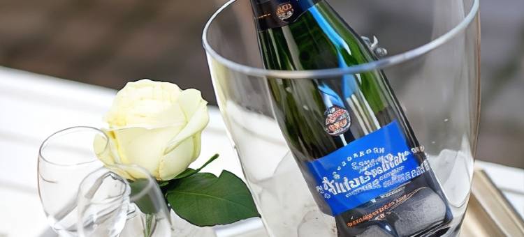 巴士底狱展览馆酒店(Hôtel Pavillon Bastille)图片