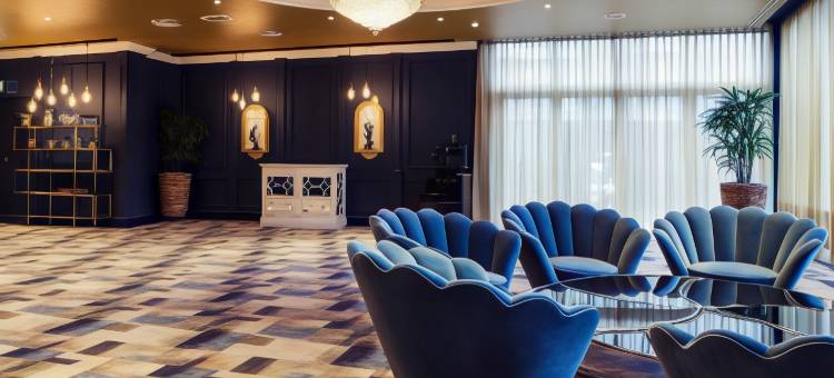 卡尔顿大使酒店(Carlton Ambassador)图片