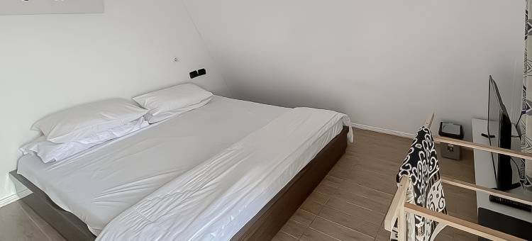 RedDoorz Resort Syariah @ Rancakalong Sumedang图片