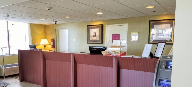 温莎洛克斯 戴斯酒店-布拉德利国际机场(Days Inn by Wyndham Windsor Locks / Bradley Intl Airport)图片