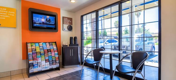 6号汽车旅馆洛杉矶 - 波莫纳(Motel 6 Pomona, CA - Los Angeles)图片