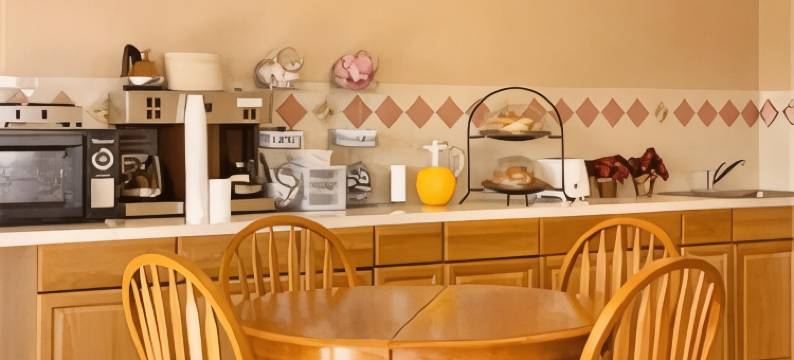 哈瓦苏湖城温德姆速8酒店(Super 8 by Wyndham Lake Havasu City)图片