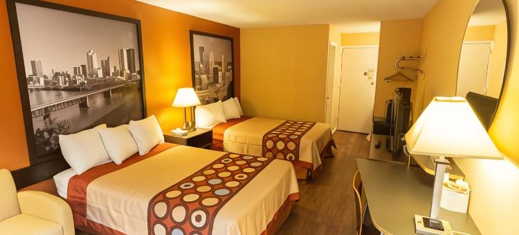 卡莱尔北温德姆速8酒店(Super 8 by Wyndham Carlisle North)图片