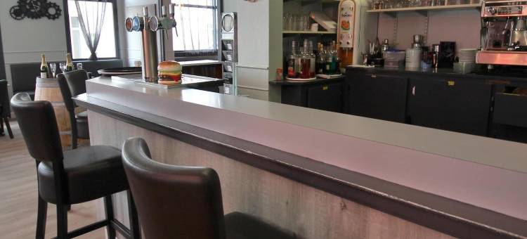 乐伊斯查乐车站酒店(L'Escale de la Gare)图片