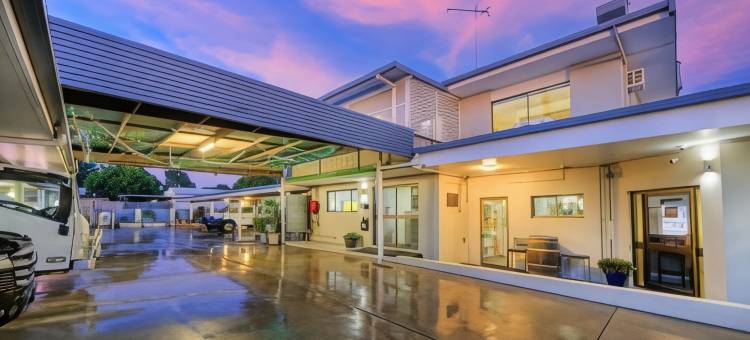 比洛埃拉中心汽车旅馆和格雷维利亚牛排馆和酒吧(Biloela Centre Motel & Grevillea Steakhouse & Bar)图片