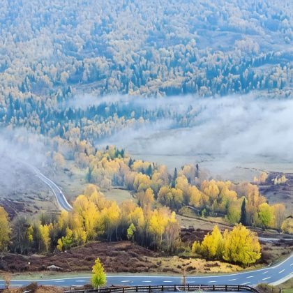 新疆乌鲁木齐+北疆+南疆+伊犁+喀什市+库车+库尔勒+阿克苏市+和田市17日16晚私家团