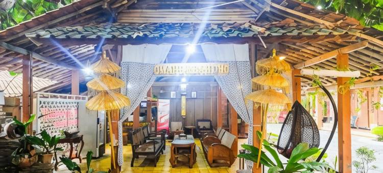 红多兹伊斯兰酒店-近马格朗阿克米尔(RedDoorz Syariah Near Akmil Magelang)图片