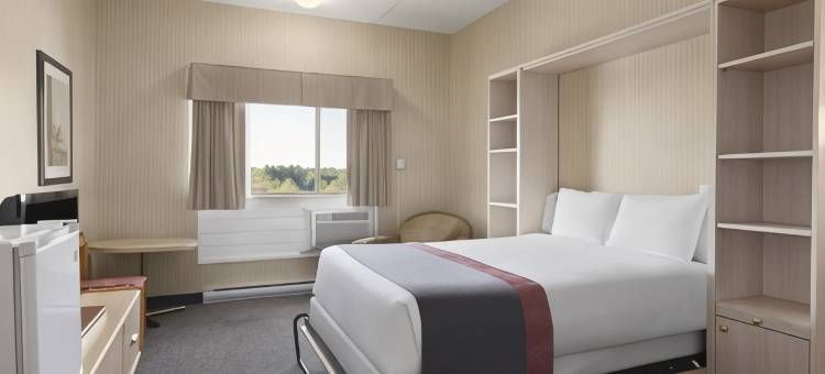 布里奇沃特温德姆戴斯酒店及会议中心(Days Inn by Wyndham Bridgewater Conference Center)图片