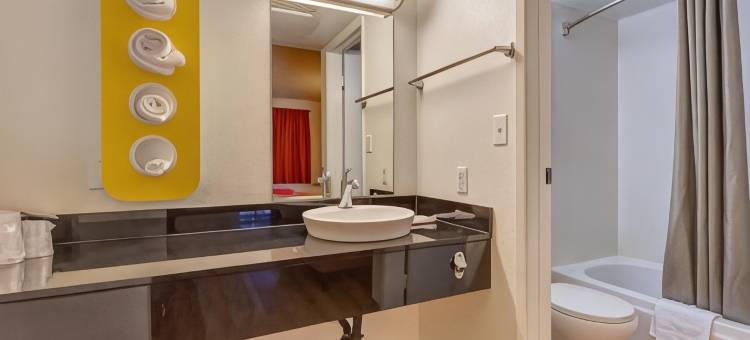 Super 8 by Wyndham Santa Rosa North(Super 8 by Wyndham Santa Rosa North)图片