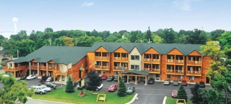 麦奇诺市布里奇维尤速8酒店(Super 8 by Wyndham Bridgeview of Mackinaw City)图片