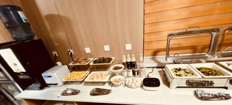 格林豪泰智选酒店(保定清苑一中店)图片