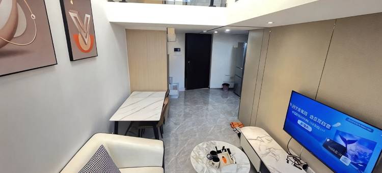 深圳新诚德公寓(龙光玖龙台蓝鲸世界店)图片