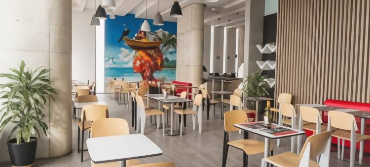 宜必思卡塔赫纳马贝拉酒店(Ibis Cartagena Marbella)图片
