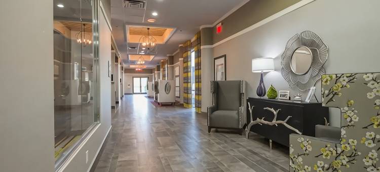 温斯顿塞勒姆大学希尔顿逸林酒店(DoubleTree by Hilton Winston Salem - University)图片