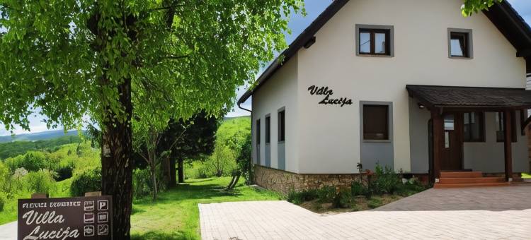 普里特维采露西亚别墅住宅酒店(Villa Lucija)图片