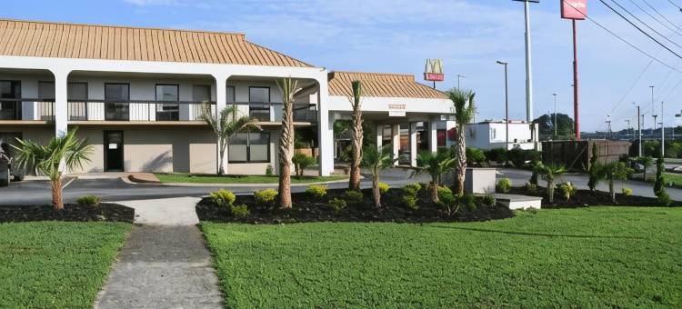 梅肯I-75温德姆呗盟酒店(Baymont by Wyndham Macon I-75)图片