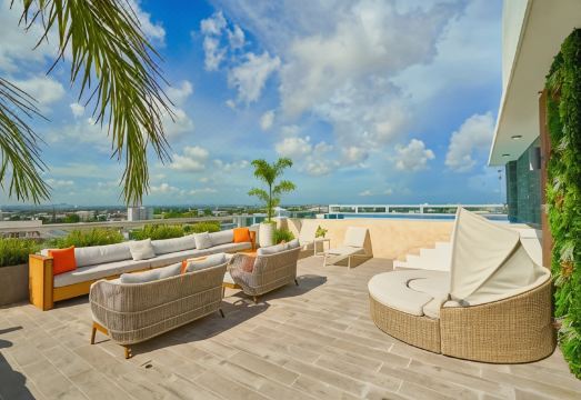 Central Suites Tower Hotel Overview