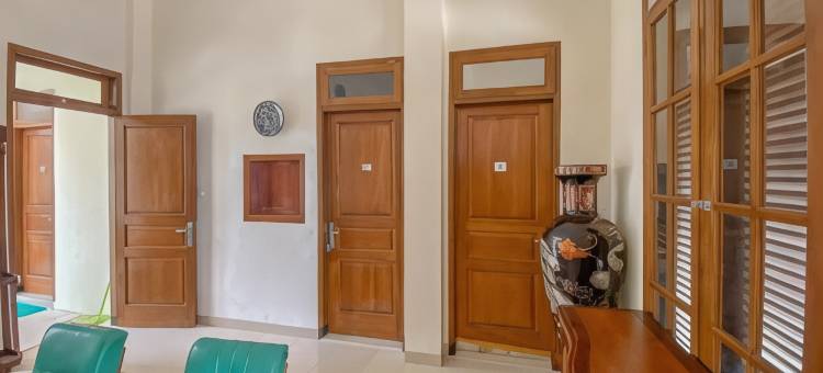 Raden Mansion Jember Urbanview图片