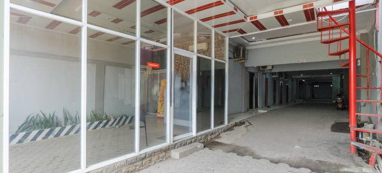 我的家2号玛尔芝布布拉齐普特拉红伙伴酒店(My Home2 Mall Ciputra Cibubur RedPartner)图片