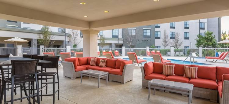 圣地亚哥波伟欢朋套房酒店(Hampton Inn & Suites San Diego/Poway)图片