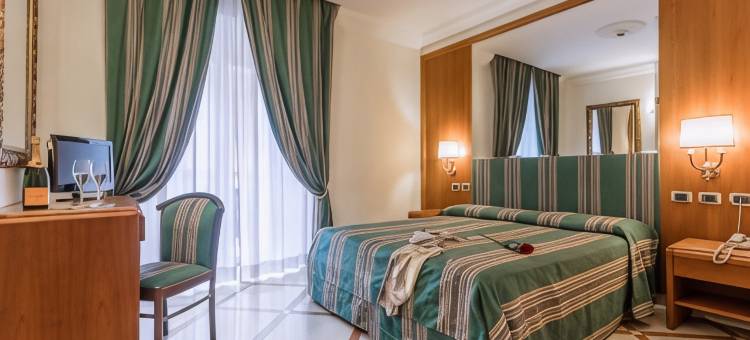 雷吉奥瑞丽酒店(Raeli Hotel Regio)图片