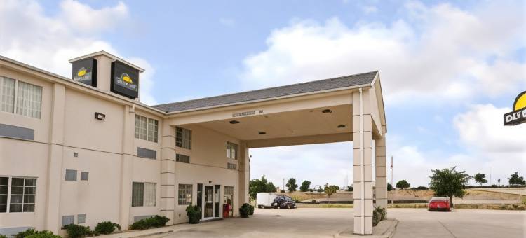 梅斯基特罗迪欧戴斯酒店(Days Inn by Wyndham Mesquite Rodeo TX)图片