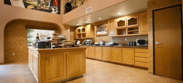 领土贝斯特韦斯特套房酒店(Best Western Territorial Inn  Suites)图片