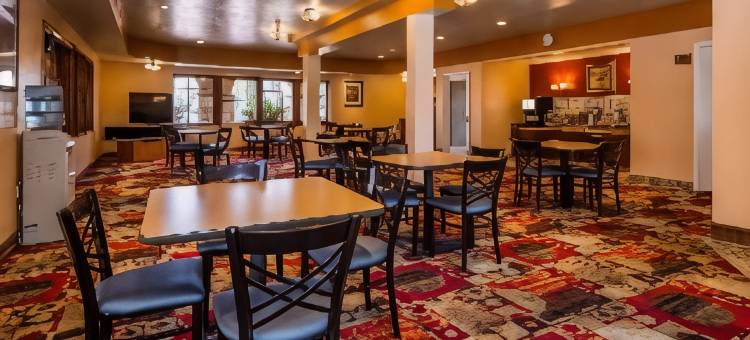 莫雷诺贝斯特韦斯特套房酒店(Best Western Moreno Hotel  Suites)图片