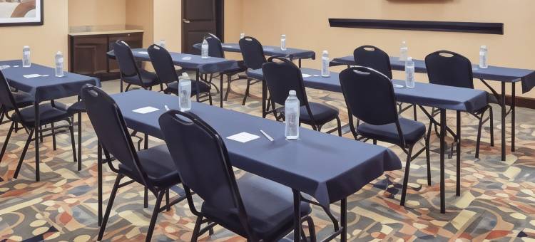 希尔顿欢朋酒店-斯威特沃特(Hampton Inn Sweetwater)图片