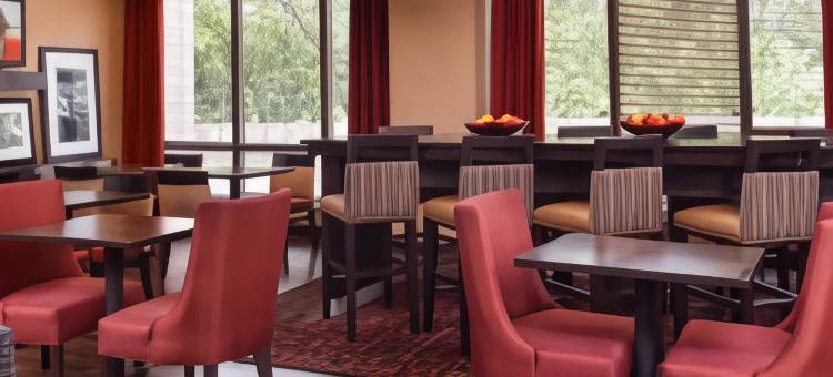 费城-金普鲁士欢朋酒店-福吉谷(Hampton Inn Philadelphia/King of Prussia (Valley Forge))图片