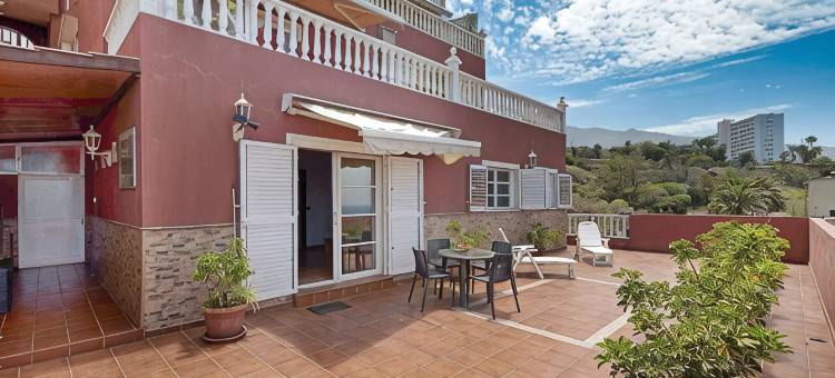 靠近哈丁海滩的波多度假屋(Holiday Home in Puerto near Playa Jardín)图片