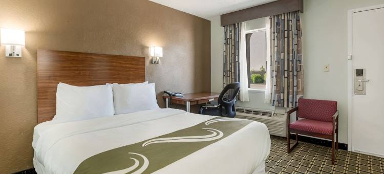 乔治敦列克星敦北戴斯酒店(Quality Inn)图片
