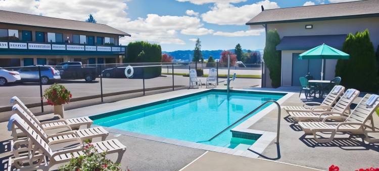 波尔斯博套房酒店(Poulsbo Inn & Suites)图片