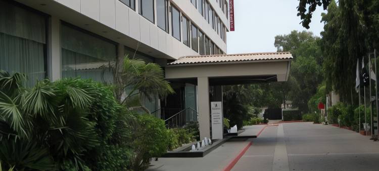 卡拉奇机场温德姆华美达广场酒店(Ramada Plaza by Wyndham Karachi Airport Hotel)图片