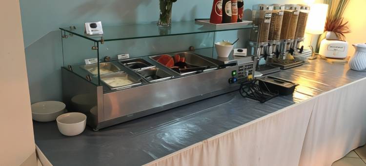 赫维湾华美达安可酒店(Ramada Encore by Wyndham Whale Cove Hervey Bay)图片