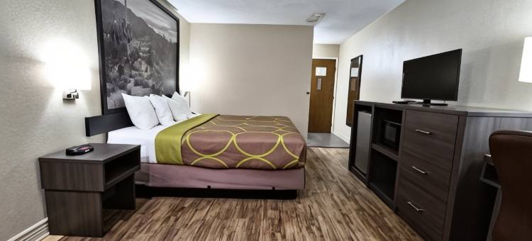 古德伊尔-凤凰城温德姆速8酒店(Super 8 by Wyndham Goodyear/Phoenix Area)图片