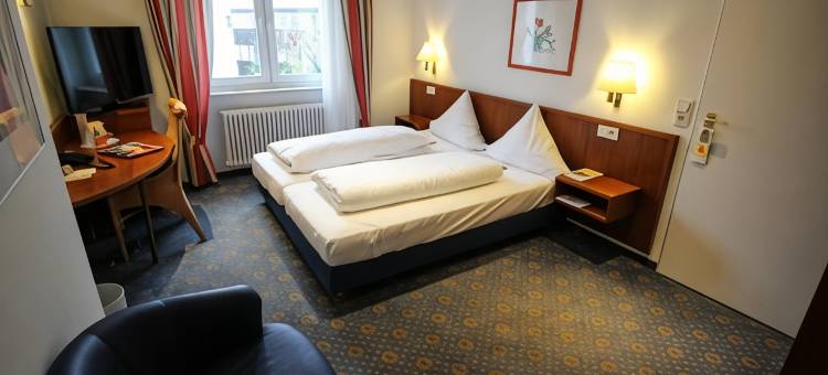 祖姆格尔登欧森林酒店(Ringhotel Zum Goldenen Ochsen)图片