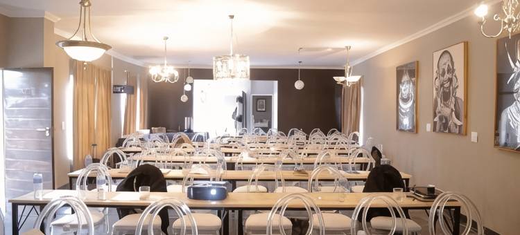 3 华丽套房酒店(3 Lux Suites)图片