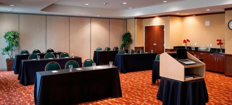 文图拉西米谷万怡酒店(Courtyard Ventura Simi Valley)图片