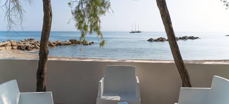摩纳哥天然海滩(Testa di Monaco Natural Beach)图片