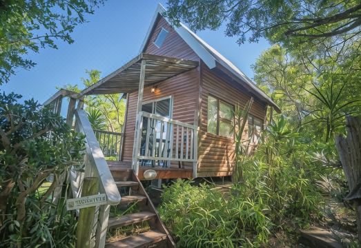 A Stone's Throw Accommodation Hotel Overview