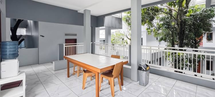 Urbanview Syariah Sentul City Bogor图片