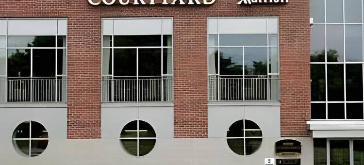 伯灵顿港万怡酒店(Courtyard Burlington Harbor)图片
