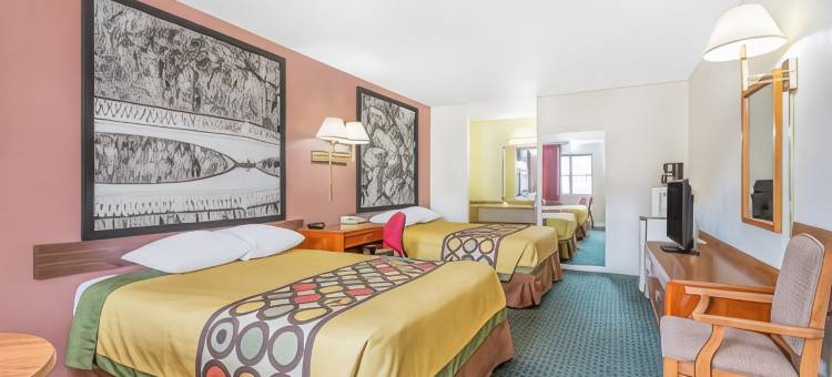 桑蒂速8酒店(Super 8 by Wyndham Santee)图片