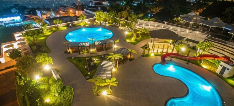 普利根苏里亚小屋酒店(Surya Hotel & Cottages Prigen)图片