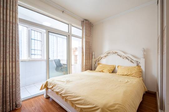 半山海民宿(黄海一路分店)