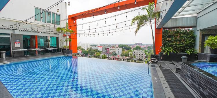 北干巴鲁中央大酒店(Grand Central Hotel Pekanbaru)图片