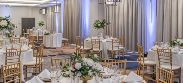 劳德代尔堡市中心万豪万怡酒店(Courtyard Fort Lauderdale Downtown)图片