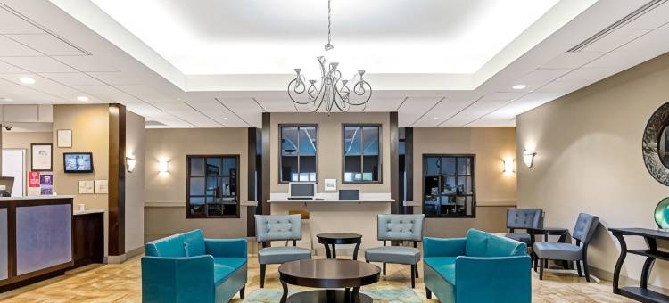 比洛克西拉昆塔温德姆套房酒店(La Quinta Inn & Suites by Wyndham Biloxi)图片